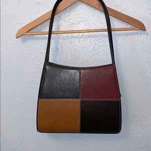 Hard Leather Purse w/ Geometric Print